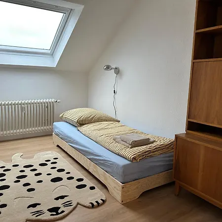 Uhländer *