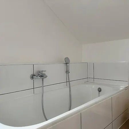 Uhländer Apartment *